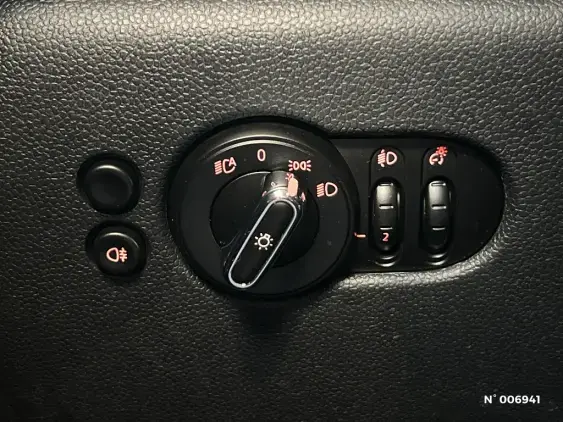 MINI MINI III - voiture d'occasion - Photo 31