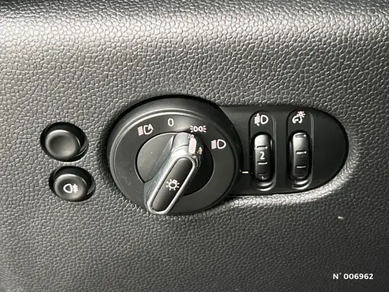 MINI MINI III - voiture d'occasion - Photo 30
