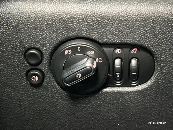 MINI MINI III - voiture d'occasion - Photo 38