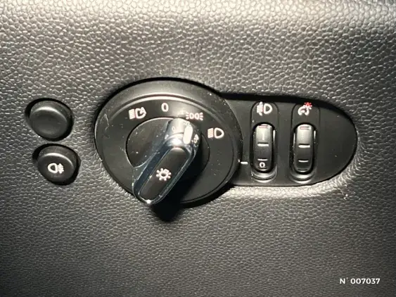 MINI MINI III - voiture d'occasion - Photo 30