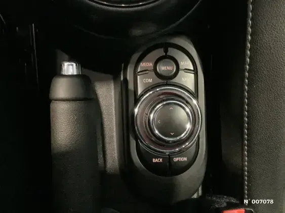 MINI MINI 5 PORTES III - voiture d'occasion - Photo 29