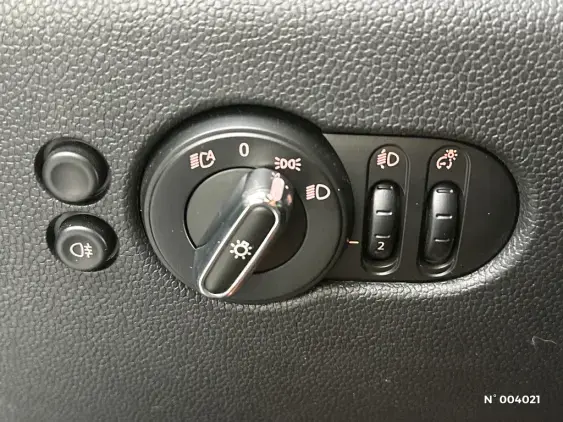 MINI MINI III - voiture d'occasion - Photo 15