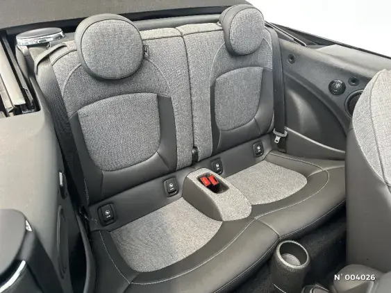 MINI CABRIO III - voiture d'occasion - Photo 11