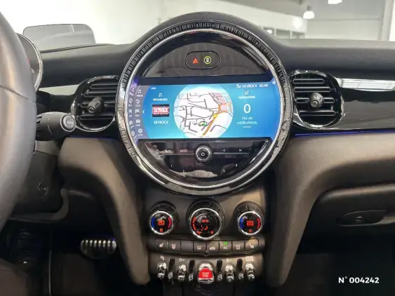 MINI CABRIO III - voiture d'occasion - Photo 13