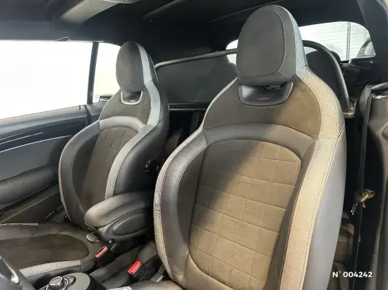 MINI CABRIO III - voiture d'occasion - Photo 26