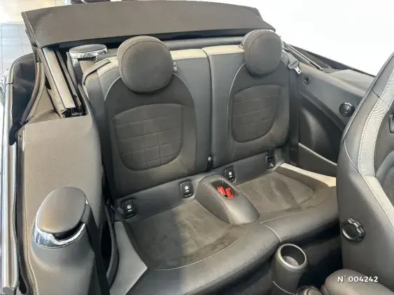 MINI CABRIO III - voiture d'occasion - Photo 11