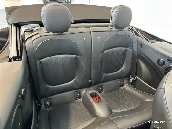MINI CABRIO III - voiture d'occasion - Photo 11