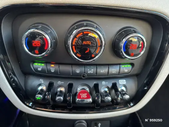 MINI CLUBMAN II - voiture d'occasion - Photo 22