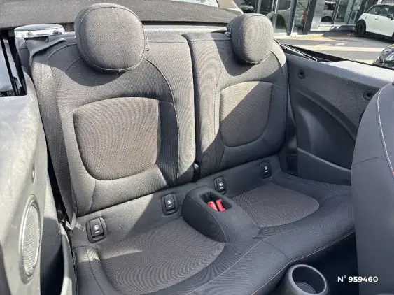MINI CABRIOLET F57 LCI - voiture d'occasion - Photo 9