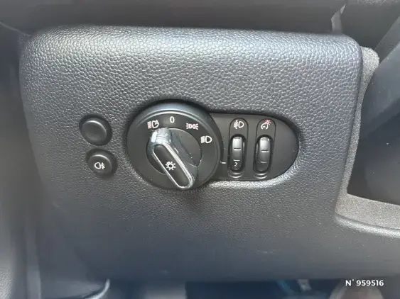 MINI MINI III - voiture d'occasion - Photo 23