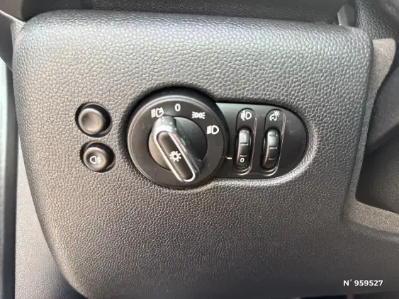 MINI MINI 5 PORTES III - voiture d'occasion - Photo 14