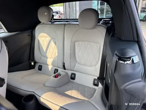 MINI CABRIOLET F57 LCI - voiture d'occasion - Photo 11