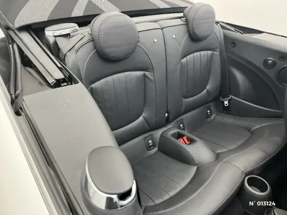 MINI CABRIO III - voiture d'occasion - Photo 11