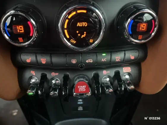 MINI CABRIO III - voiture d'occasion - Photo 15