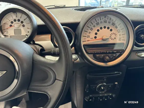 MINI HATCH R56 - voiture d'occasion - Photo 18