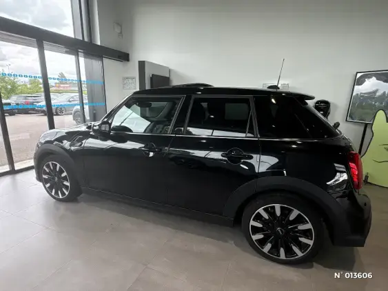 MINI MINI 5 PORTES III - voiture d'occasion - Photo 4