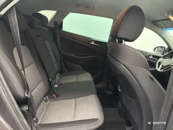 HYUNDAI TUCSON II - voiture d'occasion - Photo 11