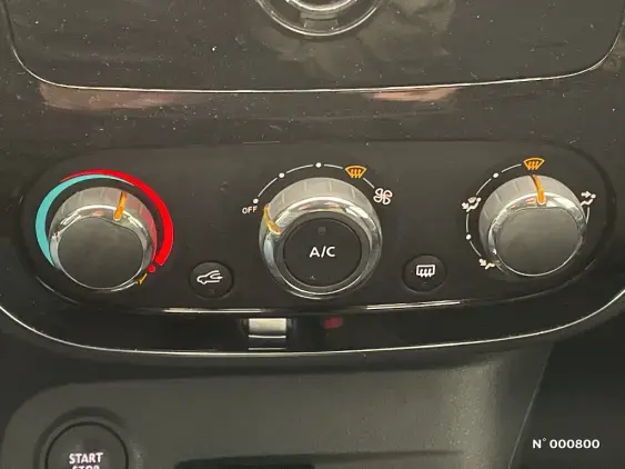 RENAULT CAPTUR - voiture d'occasion - Photo 14