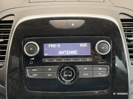 RENAULT CAPTUR - voiture d'occasion - Photo 15