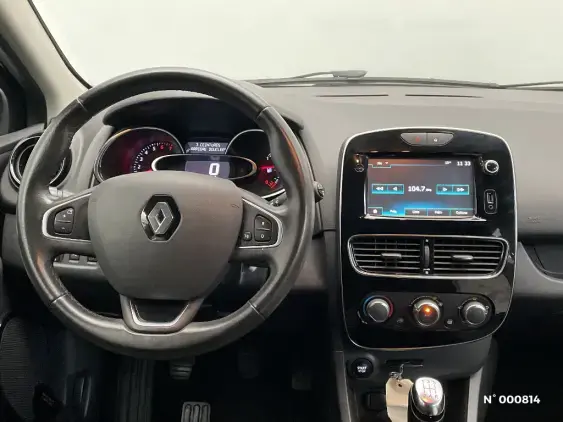 RENAULT CLIO STE IV - voiture d'occasion - Photo 13