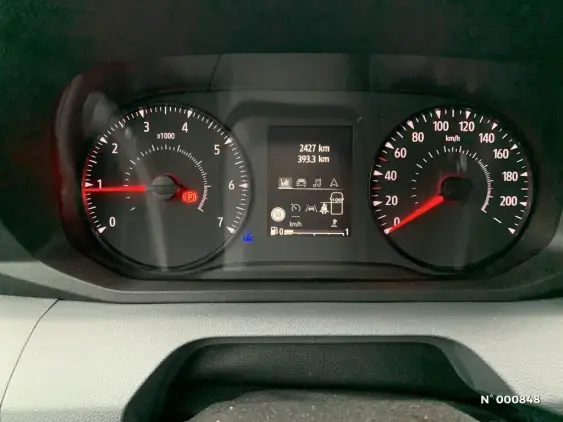 NISSAN INTERSTAR III - voiture d'occasion - Photo 12