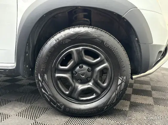 DACIA DUSTER - voiture d'occasion - Photo 8