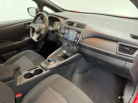 NISSAN LEAF II - voiture d'occasion - Photo 10