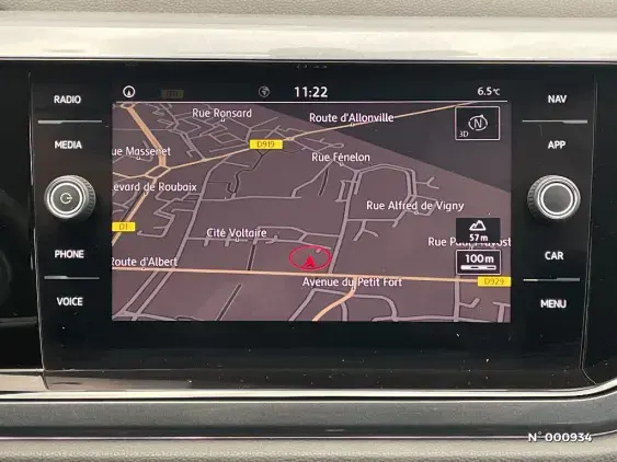 VOLKSWAGEN POLO VI - voiture d'occasion - Photo 15