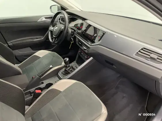 VOLKSWAGEN POLO VI - voiture d'occasion - Photo 10