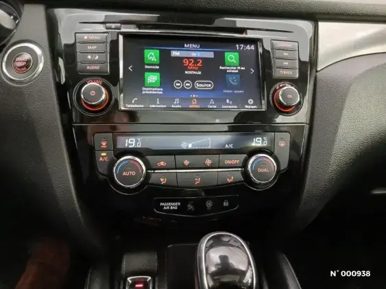 NISSAN QASHQAI II - voiture d'occasion - Photo 15