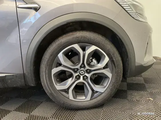 RENAULT CAPTUR II - voiture d'occasion - Photo 8