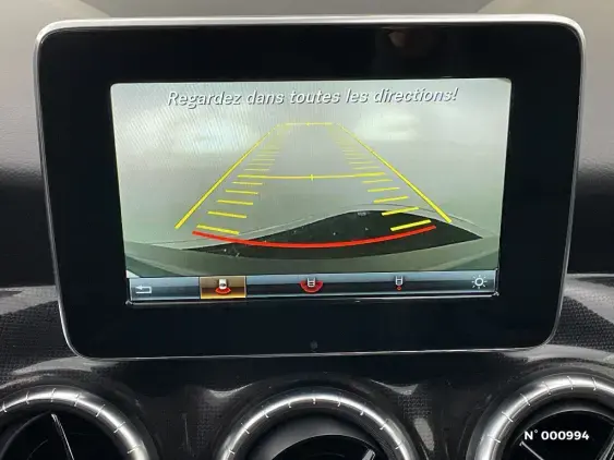 MERCEDES-BENZ CLA SHOOTING BRAKE I - voiture d'occasion - Photo 14