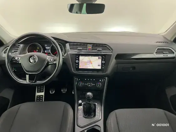 VOLKSWAGEN TIGUAN II - voiture d'occasion - Photo 9
