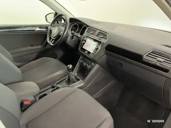 VOLKSWAGEN TIGUAN II - voiture d'occasion - Photo 10