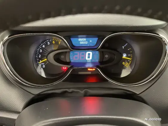 RENAULT CAPTUR - voiture d'occasion - Photo 12
