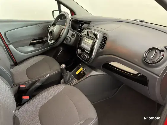 RENAULT CAPTUR - voiture d'occasion - Photo 10