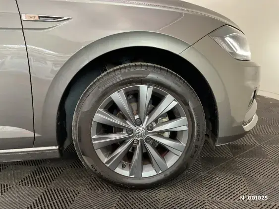 VOLKSWAGEN POLO VI - voiture d'occasion - Photo 8