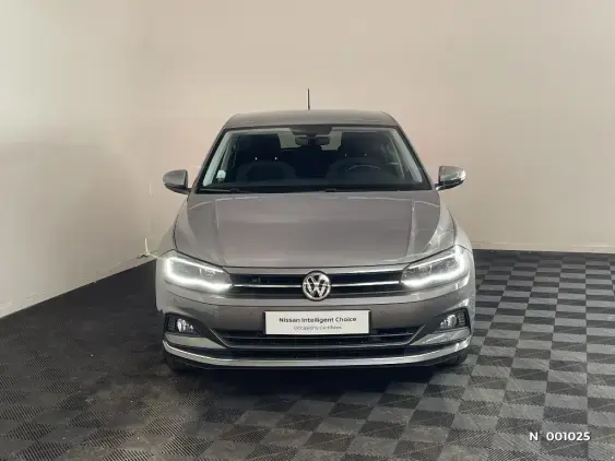 VOLKSWAGEN POLO VI - voiture d'occasion - Photo 3