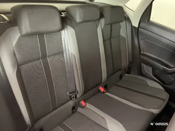 VOLKSWAGEN POLO VI - voiture d'occasion - Photo 11