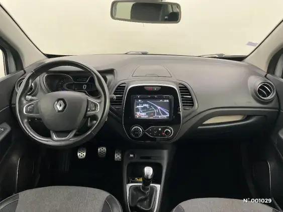 RENAULT CAPTUR - voiture d'occasion - Photo 9