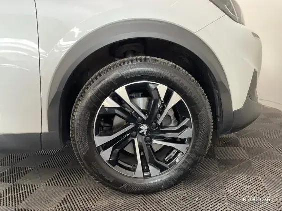 PEUGEOT 2008 II - voiture d'occasion - Photo 8