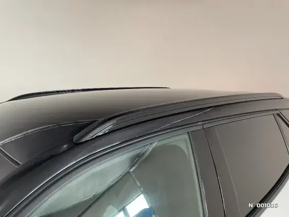 PEUGEOT 2008 II - voiture d'occasion - Photo 26