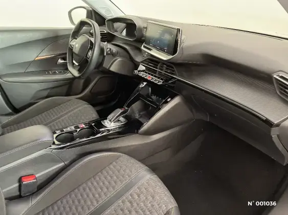 PEUGEOT 2008 II - voiture d'occasion - Photo 10