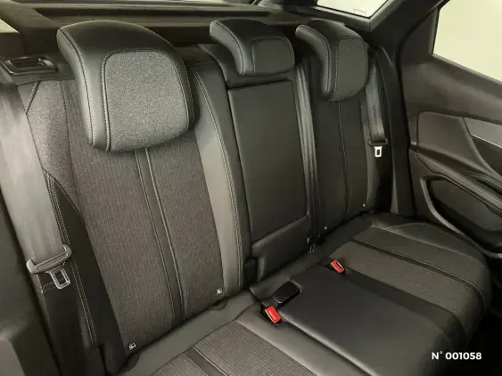 PEUGEOT 3008 II - voiture d'occasion - Photo 11