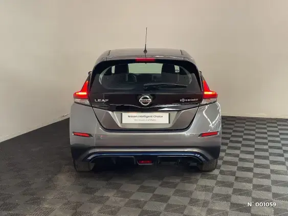 NISSAN LEAF II - voiture d'occasion - Photo 6