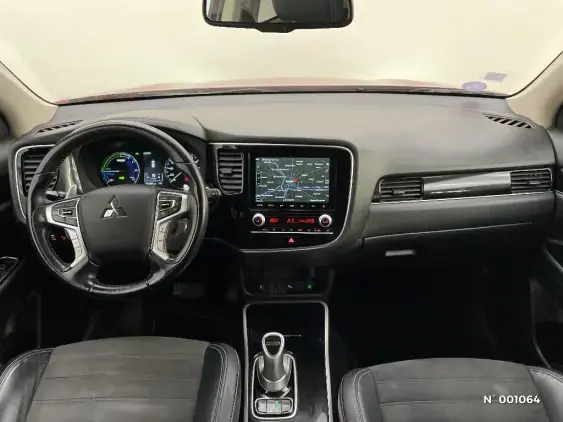 MITSUBISHI OUTLANDER III - voiture d'occasion - Photo 9
