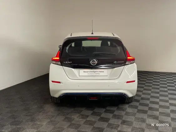 NISSAN LEAF II - voiture d'occasion - Photo 6