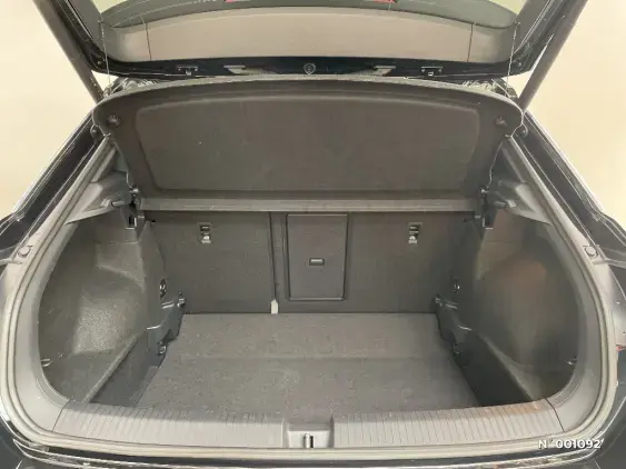 VOLKSWAGEN T-ROC - voiture d'occasion - Photo 7