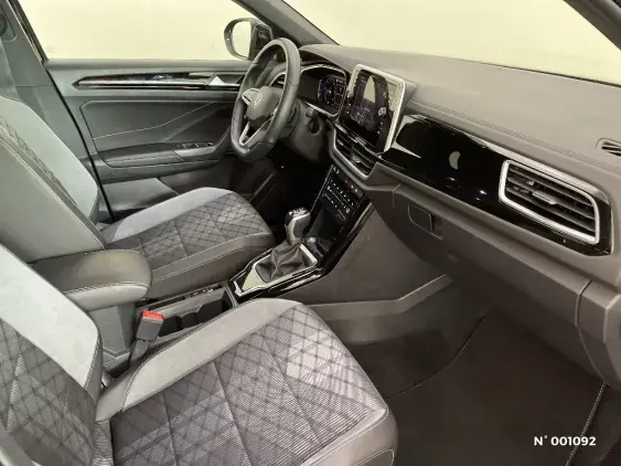 VOLKSWAGEN T-ROC - voiture d'occasion - Photo 10