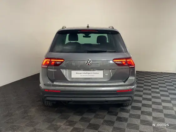 VOLKSWAGEN TIGUAN II - voiture d'occasion - Photo 6